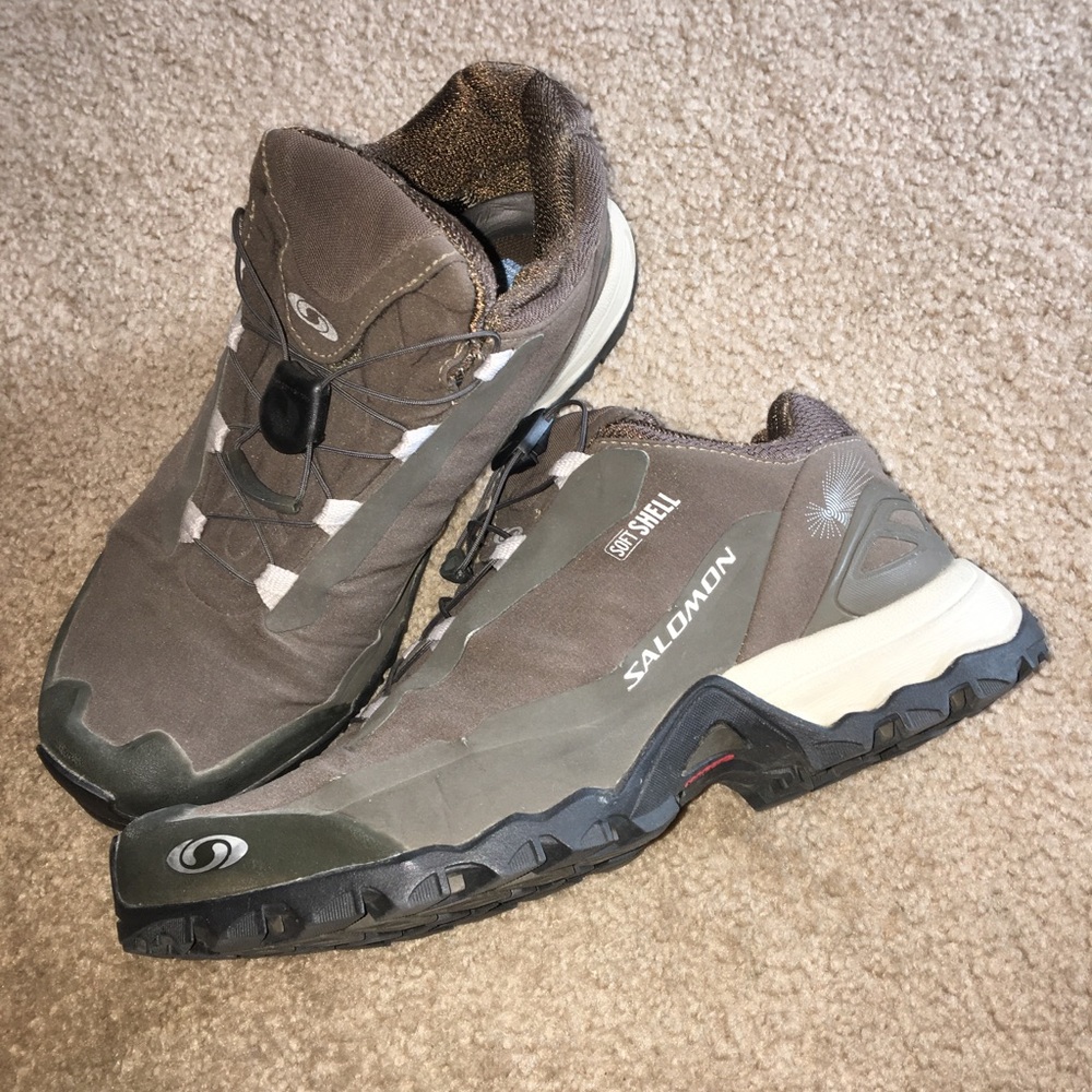 Salomon hiking shoes